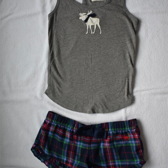 Abercrombie kids pyjama too - Picture 2 of 6